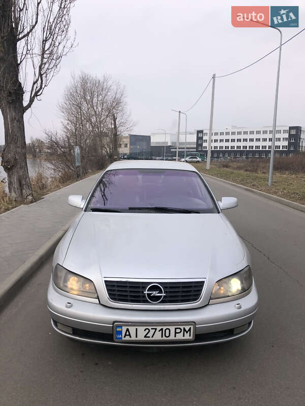 Opel Omega 2002