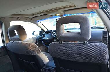 Седан Opel Omega 1996 в 