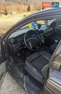 Седан Opel Omega 1995 в 
