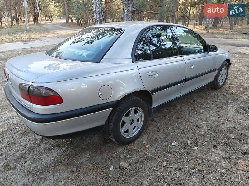 Седан Opel Omega 1997 в Дніпрі