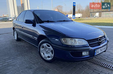 Седан Opel Omega 1998 в Киеве