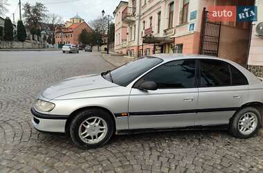 Седан Opel Omega 1998 в Кам'янець-Подільському