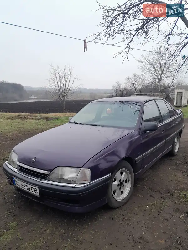Седан Opel Omega 1993 в 