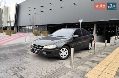 Седан Opel Omega 1996 в 