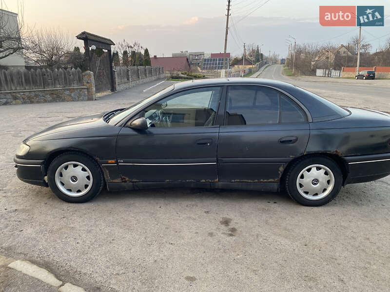 Седан Opel Omega 1995 в Калинівці