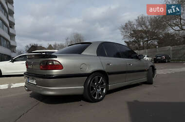 Седан Opel Omega 1998 в Одесі