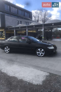 Седан Opel Omega 1995 в 