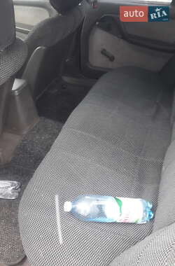 Седан Opel Omega 1989 в 