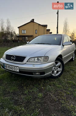 Седан Opel Omega 2002 в Виннице