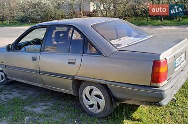Седан Opel Omega 1988 в Бершади
