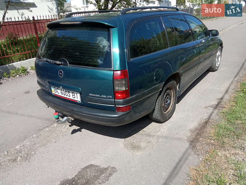 Универсал Opel Omega 1997 в Жидачове