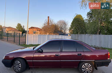 Седан Opel Omega 1990 в 