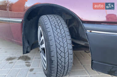 Седан Opel Omega 1990 в 