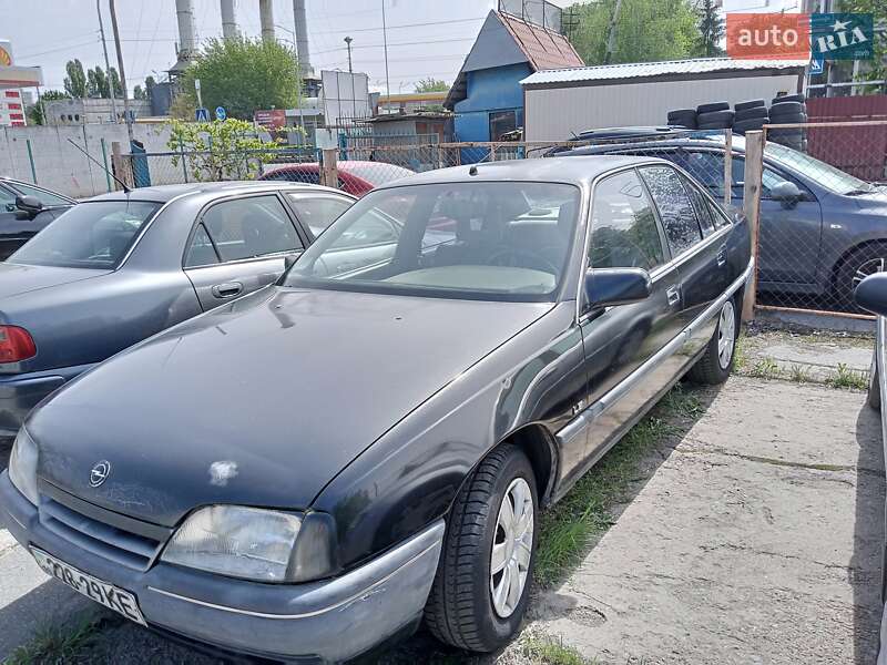 Седан Opel Omega 1989 в 