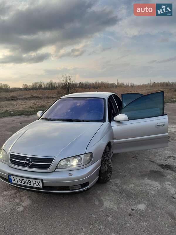 Седан Opel Omega 2002 в 