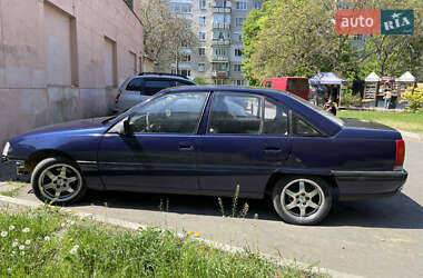 Седан Opel Omega 1992 в Чорноморську
