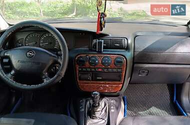 Седан Opel Omega 1997 в 