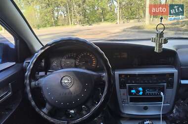 Седан Opel Omega 2002 в 