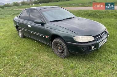Седан Opel Omega 1995 в Ружине
