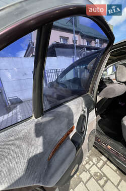 Седан Opel Omega 1995 в 
