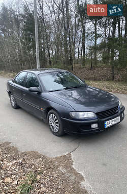 Седан Opel Omega 1998 в Белогородке