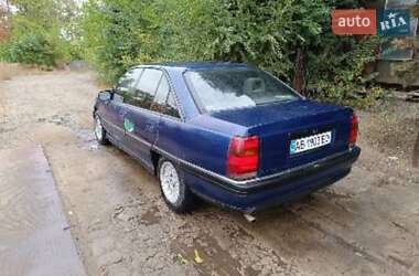 Седан Opel Omega 1992 в 
