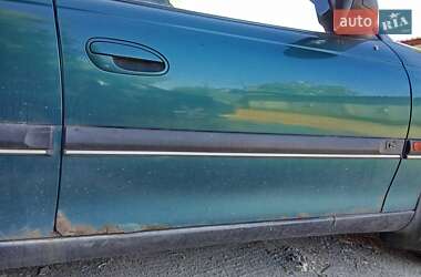Седан Opel Omega 1998 в 