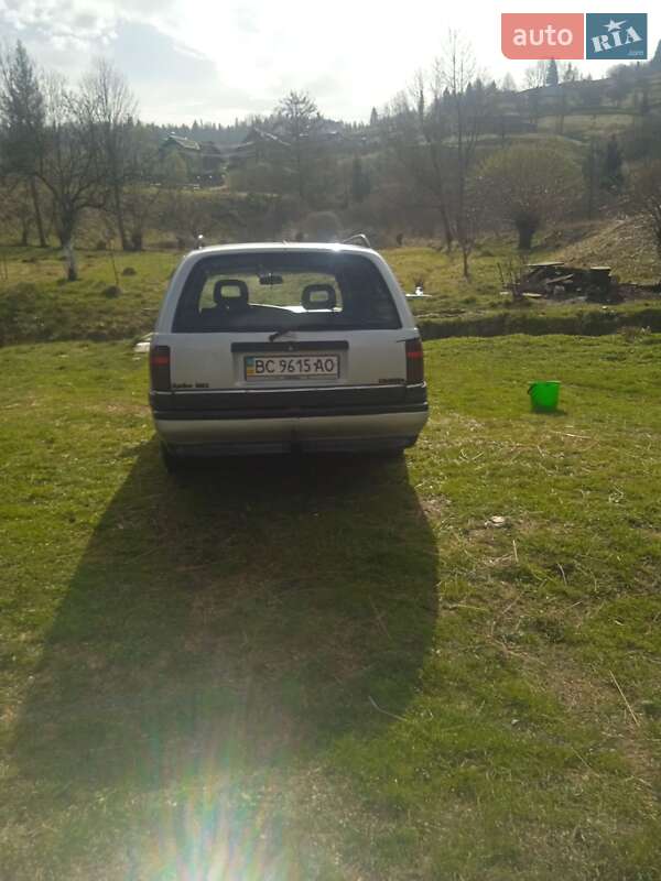 Универсал Opel Omega 1991 в Сколе
