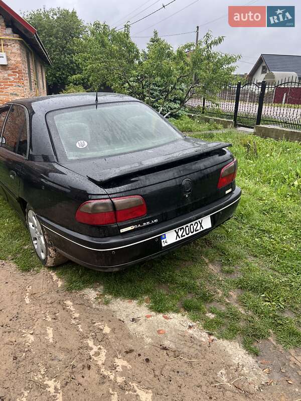 Седан Opel Omega 1994 в Радехові