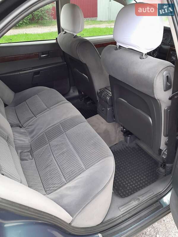 Седан Opel Omega 2001 в Кам'янці