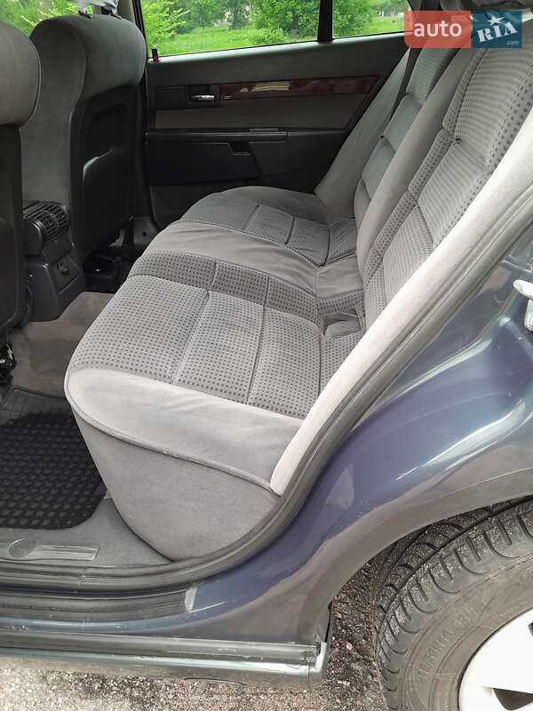 Седан Opel Omega 2001 в Кам'янці