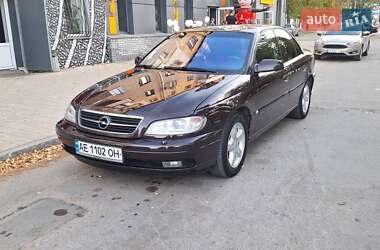 Седан Opel Omega 2001 в Павлограді