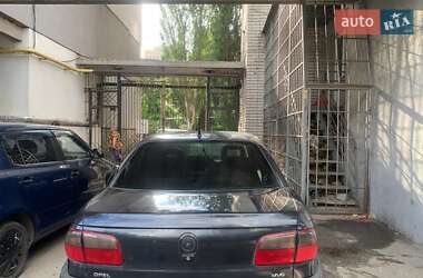 Седан Opel Omega 1996 в Дніпрі