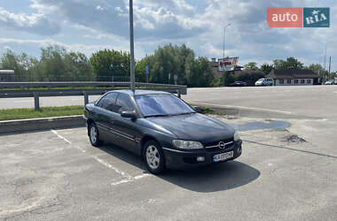 Седан Opel Omega 1996 в Києві