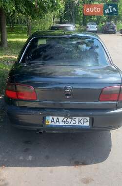 Седан Opel Omega 1994 в 