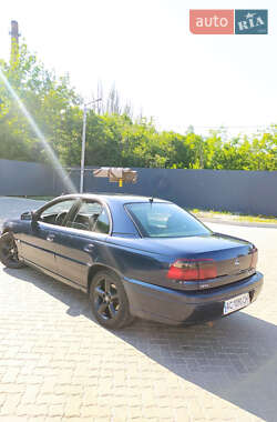 Седан Opel Omega 2001 в 