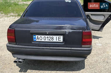 Седан Opel Omega 1987 в 