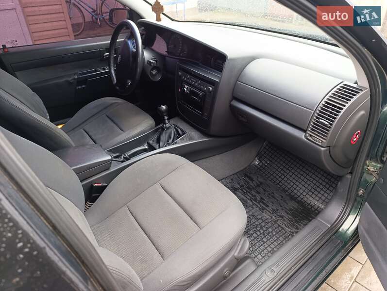 Седан Opel Omega 2001 в Полтаве фото 9 Седан Opel Omega 2001 в Полтаве