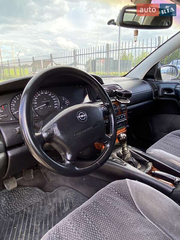 Седан Opel Omega 1996 в Луцке фото 39 Седан Opel Omega 1996 в Луцке