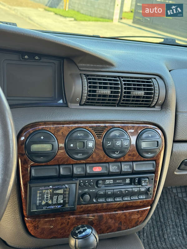 Седан Opel Omega 1999 в Ровно