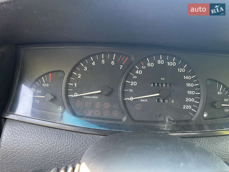 Седан Opel Omega 1999 в Дніпрі
