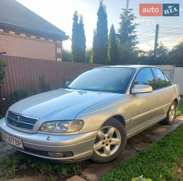Седан Opel Omega 2003 в Черкассах