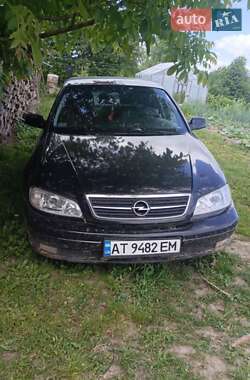 Седан Opel Omega 2002 в Монастириській