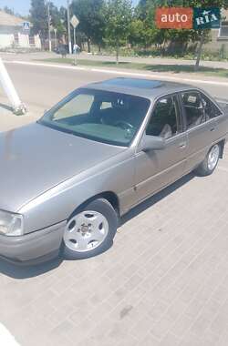 Седан Opel Omega 1988 в Кілії