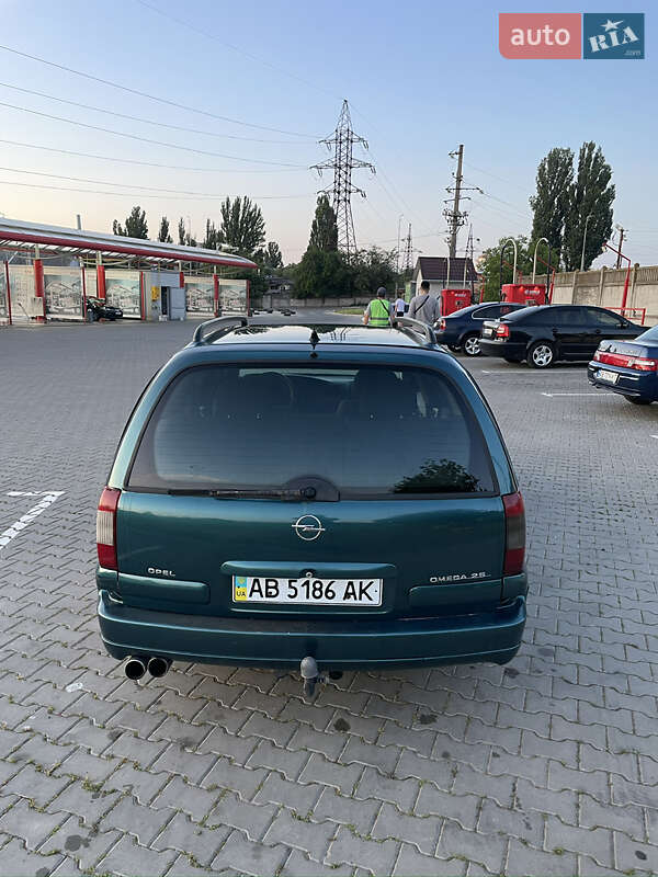 Універсал Opel Omega 1996 в Вінниці