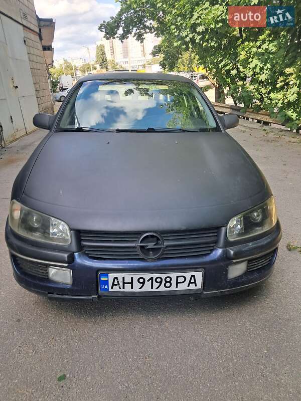 Седан Opel Omega 1997 в Харкові