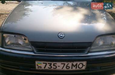 Универсал Opel Omega 1991 в Черновцах