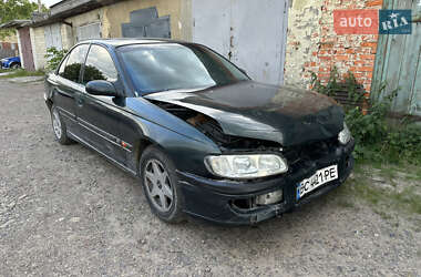 Седан Opel Omega 1997 в Стрию