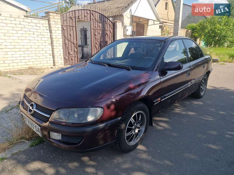 Седан Opel Omega 1995 в Одессе