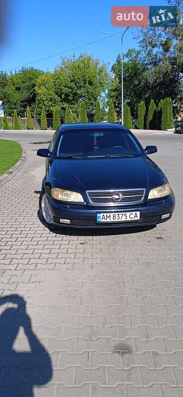 Седан Opel Omega 2000 в Житомире